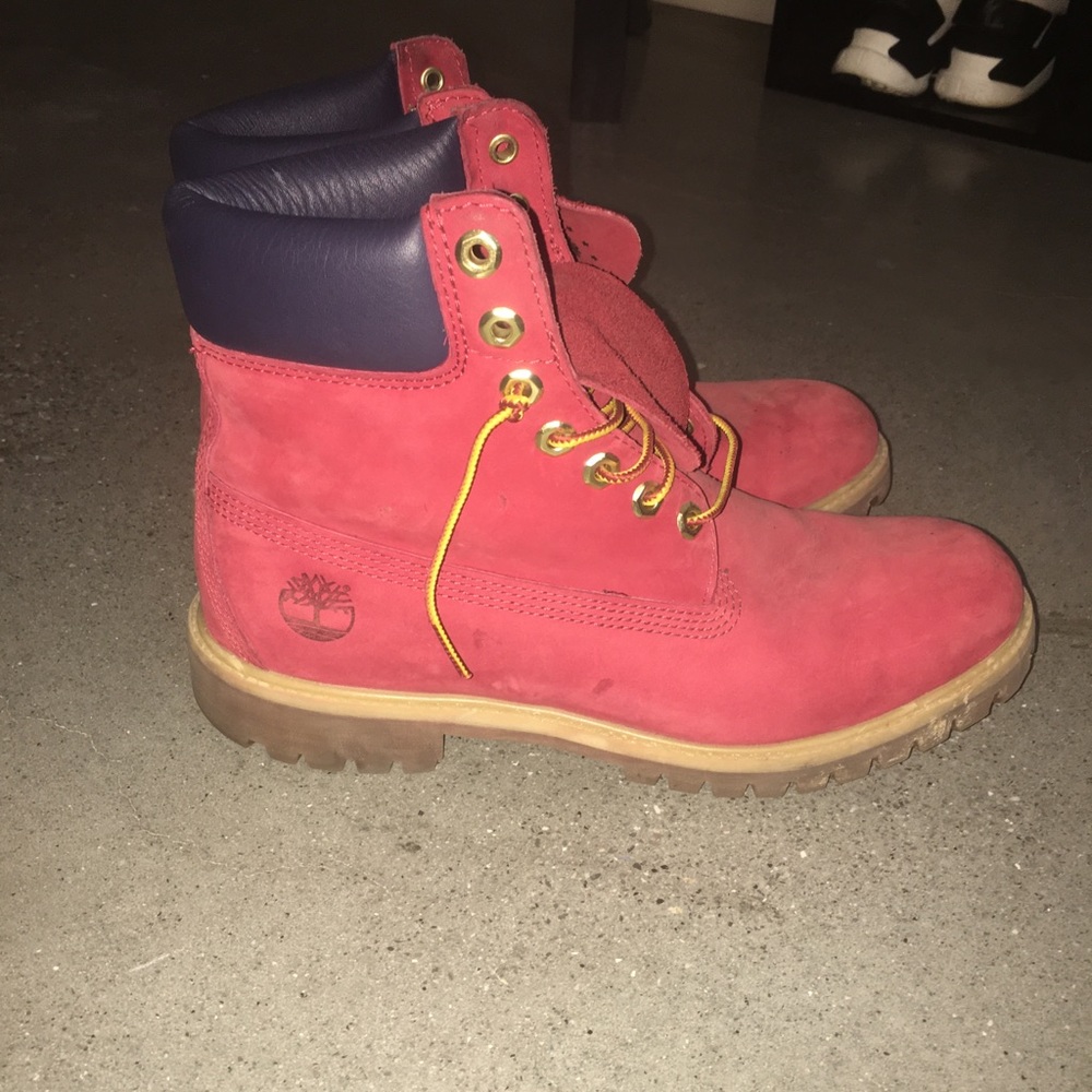 Burgundy Timberlands